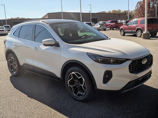 2026 Ford Escape Platinum