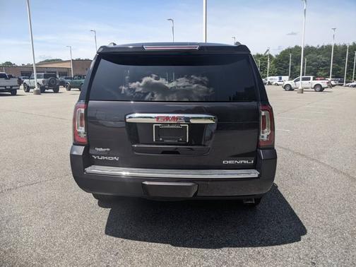 2017 GMC Yukon Denali