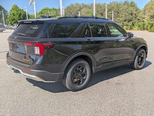 Agate Black Metallic 2026 Ford Explorer Tremor