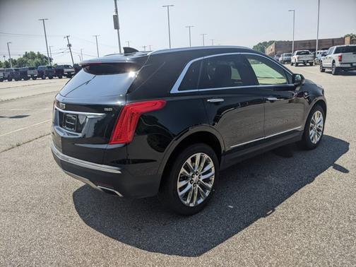 2018 Cadillac XT5 Platinum