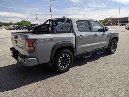 2022 Nissan Frontier PRO-X