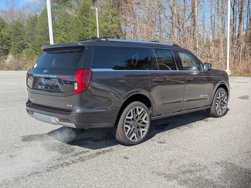 Dark Matter Gray Metallic 2026 Ford Expedition Max Platinum