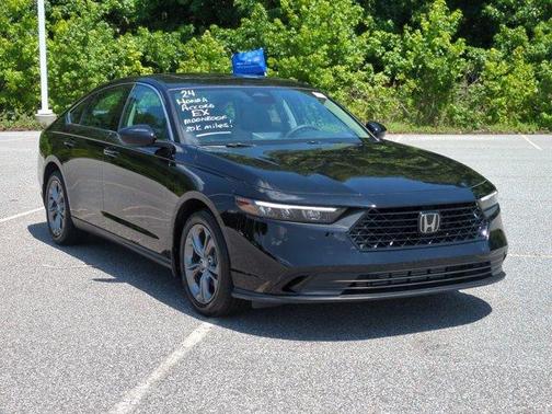 Crystal Black Pearl 2024 Honda Accord EX