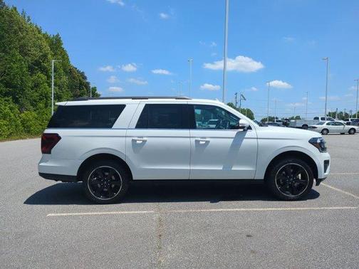 Star White 2022 Ford Expedition Max Limited