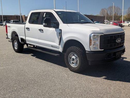 Oxford White 2026 Ford F-250 XL