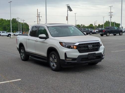 Platinum White Pearl 2025 Honda Ridgeline RTL