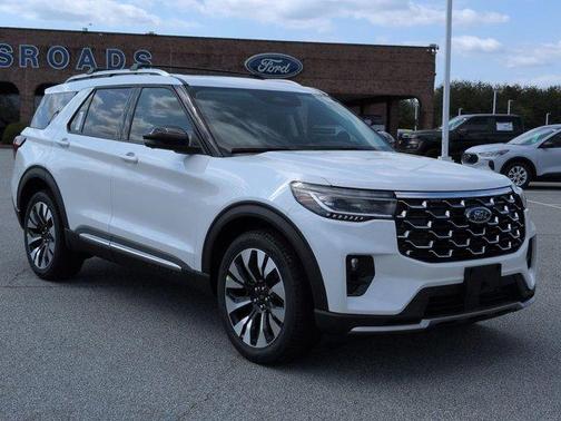 Star White 2026 Ford Explorer Platinum
