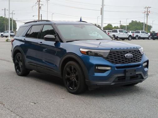 Atlas Blue Metallic 2023 Ford Explorer ST-Line