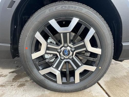 Ice Silver Metallic 2026 Subaru Outback Touring XT