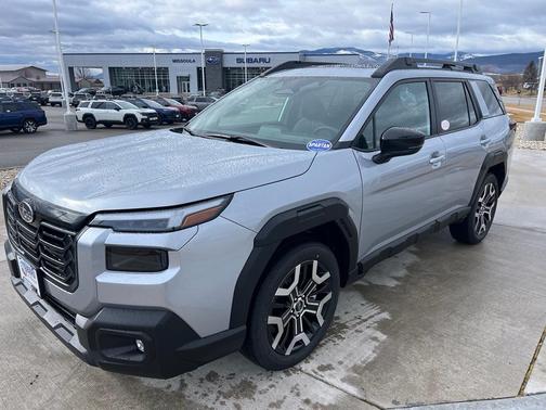 Ice Silver Metallic 2026 Subaru Outback Touring XT