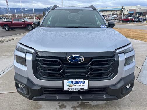 Ice Silver Metallic 2026 Subaru Outback Touring XT