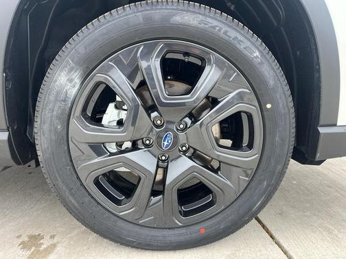 Crystal White Pearl 2026 Subaru Ascent Onyx Edition Touring 7-Passenger