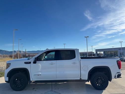 2022 GMC Sierra 1500 AT4X