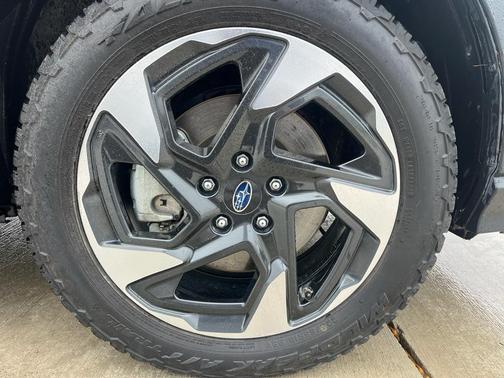 Alpine Green 2024 Subaru Crosstrek Limited