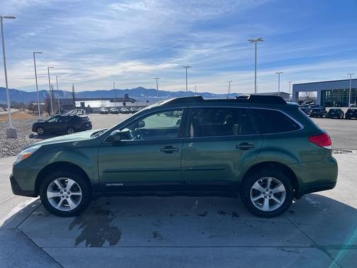 2013 Subaru Outback 2.5i Limited
