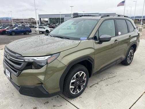 Autumn Green Metallic 2026 Subaru Forester Premium