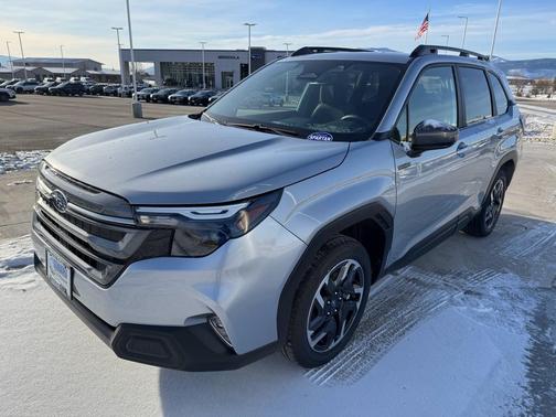 2025 Subaru Forester Hybrid Premium