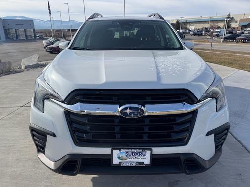 2025 Subaru Ascent Premium 8-Passenger