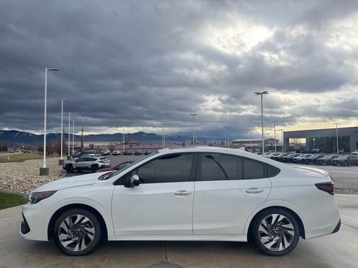 2024 Subaru Legacy Touring XT