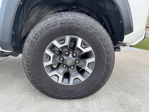 2023 Toyota Tacoma TRD Off Road