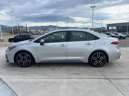 2020 Toyota Corolla XSE