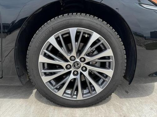 2019 Lexus ES 350 Base