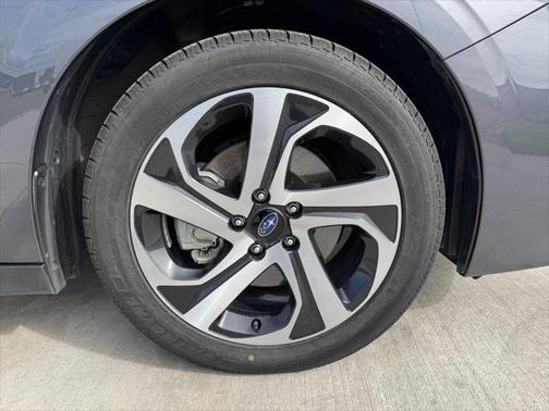 2022 Subaru Legacy Limited