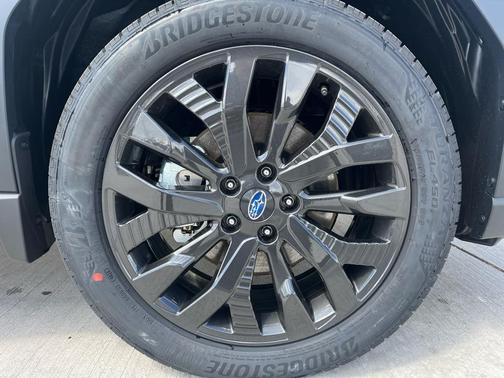 Crystal White Pearl 2026 Subaru Forester Sport