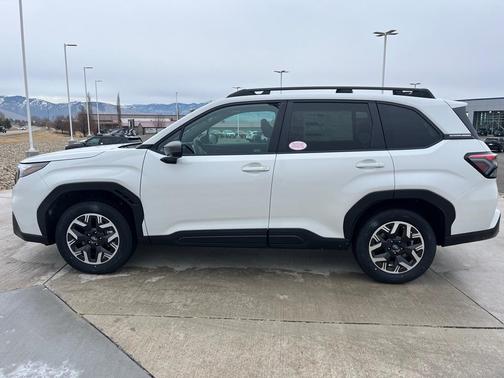 Crystal White Pearl 2026 Subaru Forester Premium