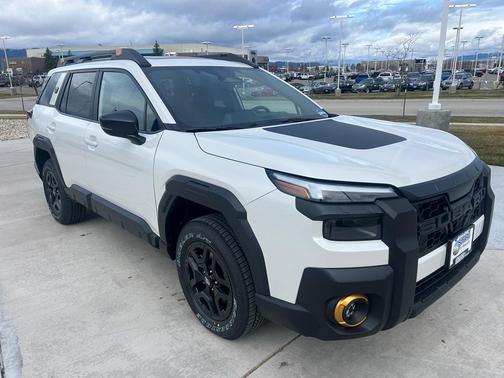 Crystal White Pearl 2026 Subaru Outback Wilderness