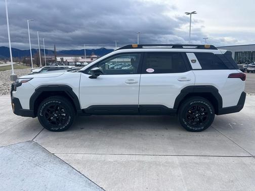 Crystal White Pearl 2026 Subaru Outback Wilderness