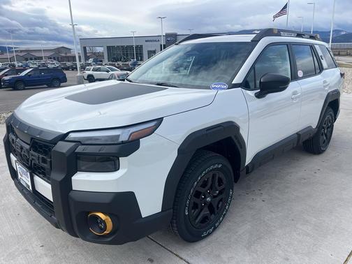 Crystal White Pearl 2026 Subaru Outback Wilderness