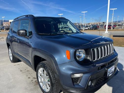 2023 Jeep Renegade Latitude