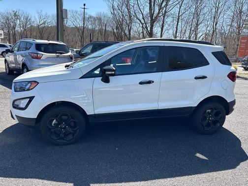 2022 Ford EcoSport SES