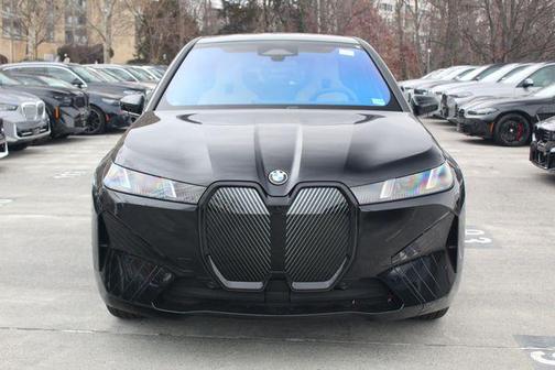 2026 BMW iX xDrive60