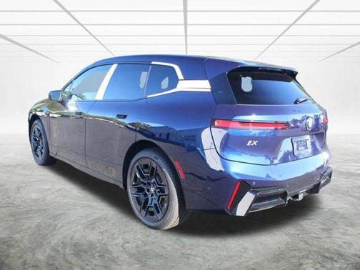 2026 BMW iX xDrive60