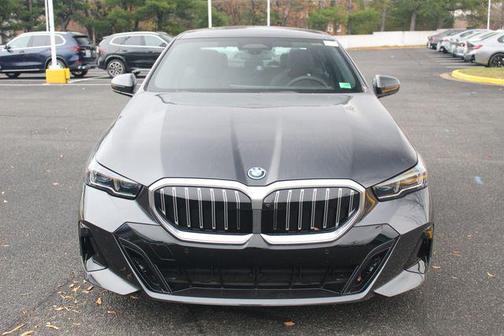 2026 BMW 550e xDrive