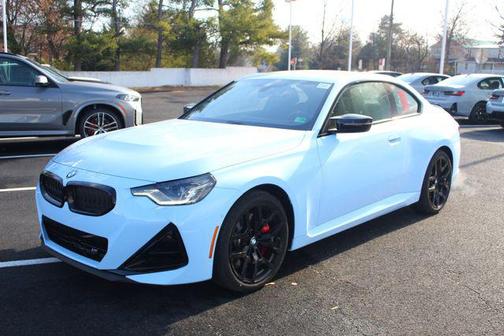 2026 BMW M240 i xDrive