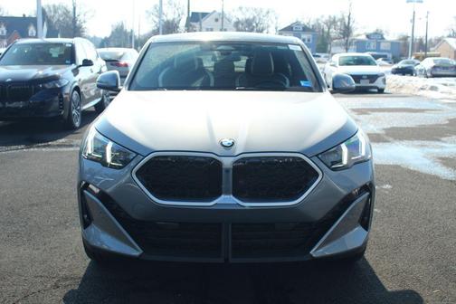 Skyscraper Grey Metallic 2026 BMW X2 xDrive28i
