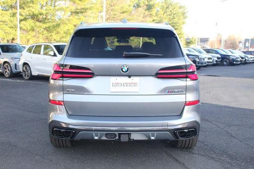 Skyscraper Grey Metallic 2026 BMW X5 M60i