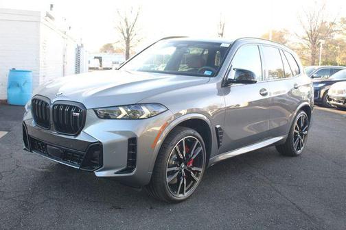 Skyscraper Grey Metallic 2026 BMW X5 M60i
