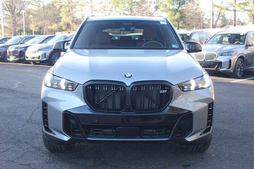 Skyscraper Grey Metallic 2026 BMW X5 M60i