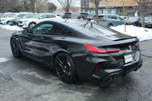 2022 BMW M8 Competition