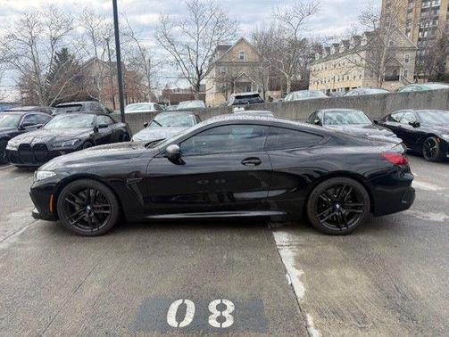 2022 BMW M8 Competition