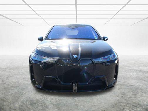 2026 BMW iX xDrive60