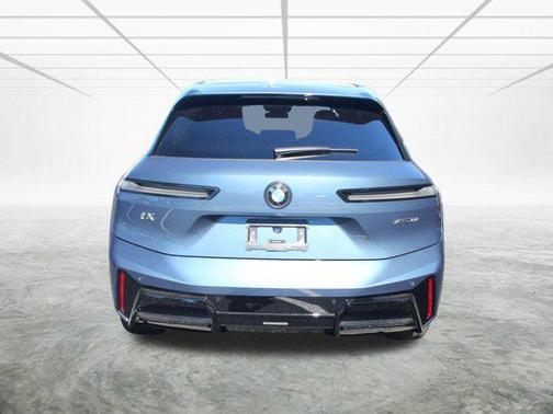 2026 BMW iX xDrive60