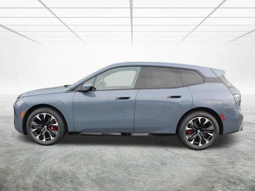 2026 BMW iX xDrive45