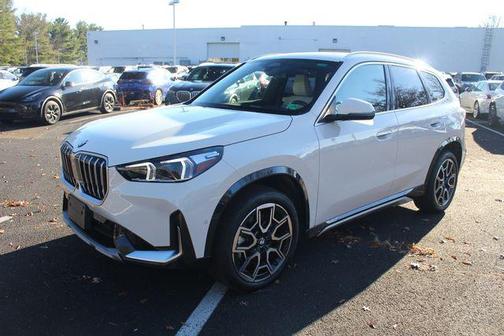 2025 BMW X1 xDrive28i