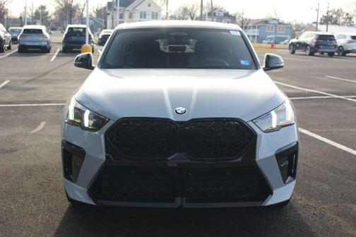 2026 BMW X2 xDrive28i