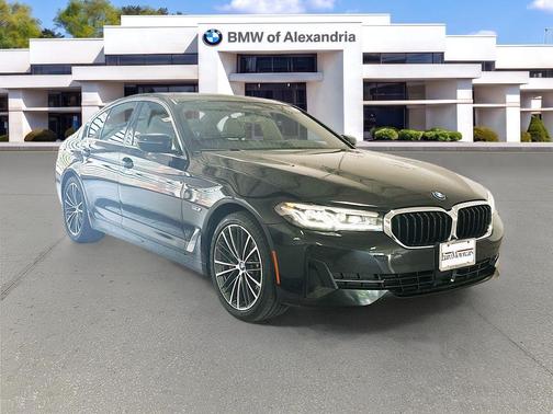 Black Sapphire Metallic 2023 BMW 530e Base